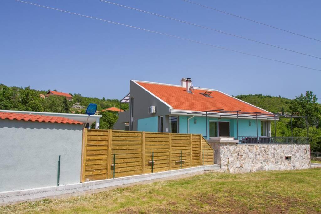Holiday House Villa Bleu Korusce Exterior photo