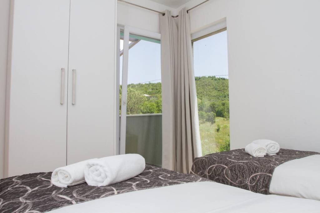 Holiday House Villa Bleu Korusce Exterior photo